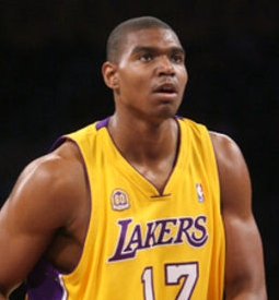 Andrew Bynum Bio