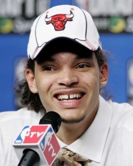 Joakim-Noah-Bio2.jpg